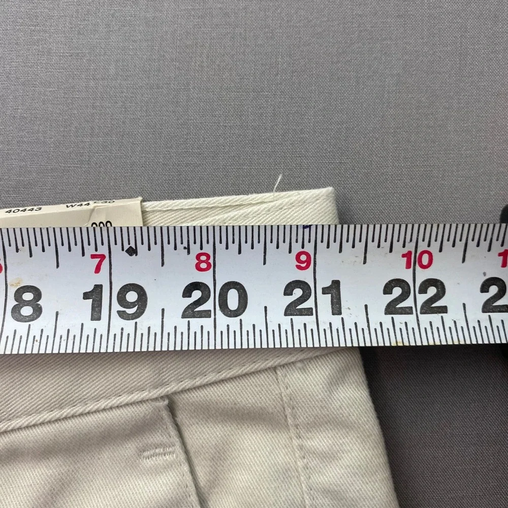 Dockers Mens Classic Fit Pleated Khaki Pants W44 L30 Cotton‎